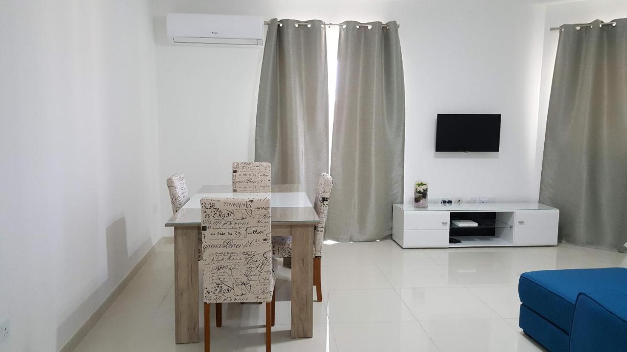 Apartamento The Carobs Marsaskala Exterior foto